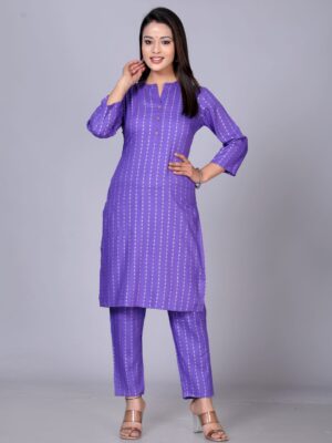 Women Geometric Printed Stright Kurta with Trousers